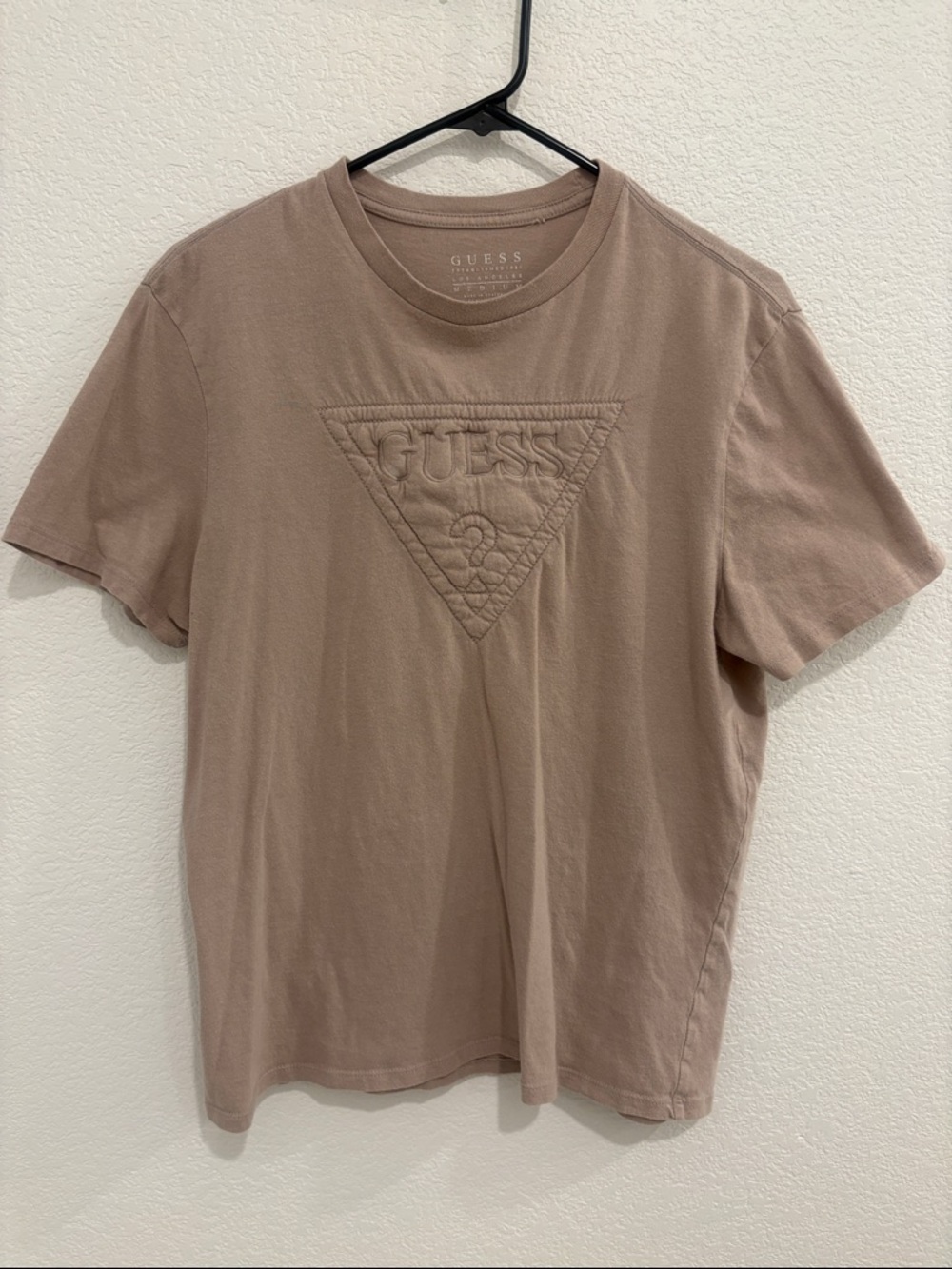 GUESS Men’s Embossed Logo Short Sleeve Tee in Taupe